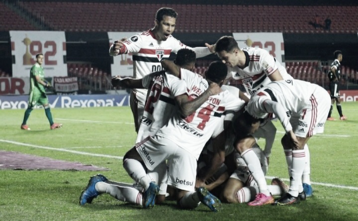 São Paulo goleia Sporting Cristal e se classifica em segundo na Libertadores