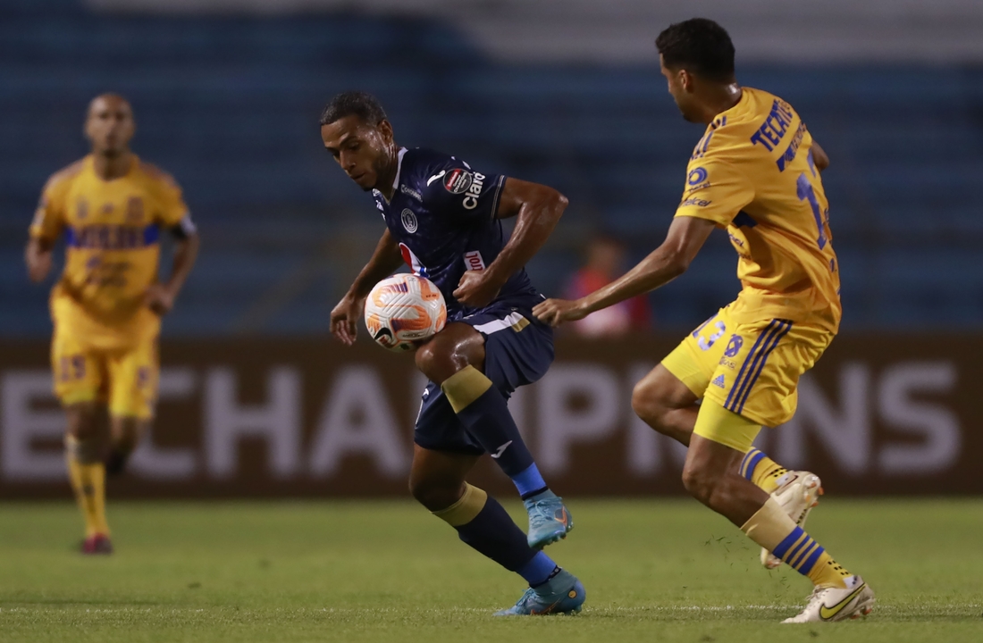 Tigres Saca M Nima Ventaja Ante Motagua Vavel M Xico