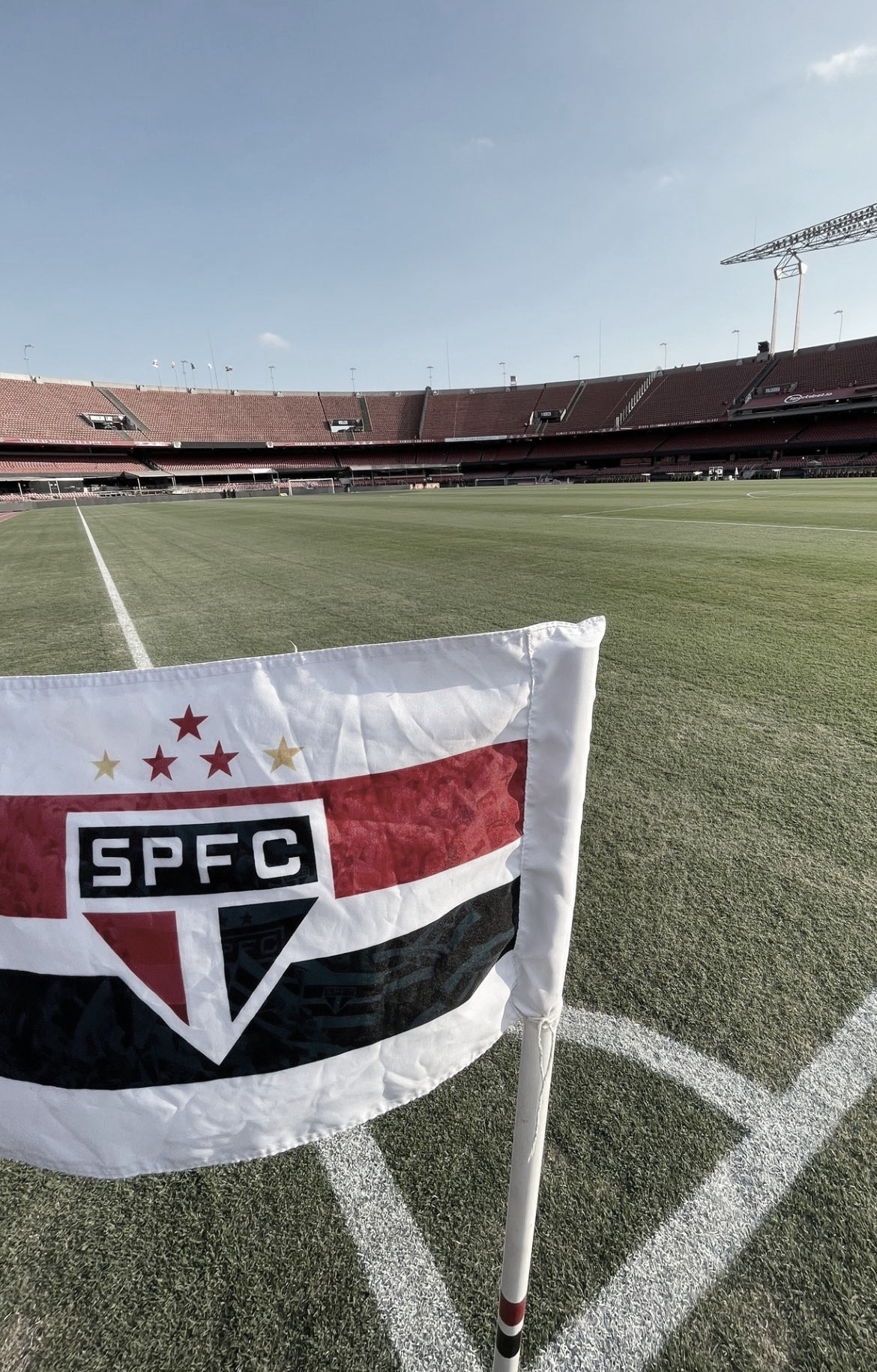 São Paulo tem 13 desfalques para jogo contra o Fluminense