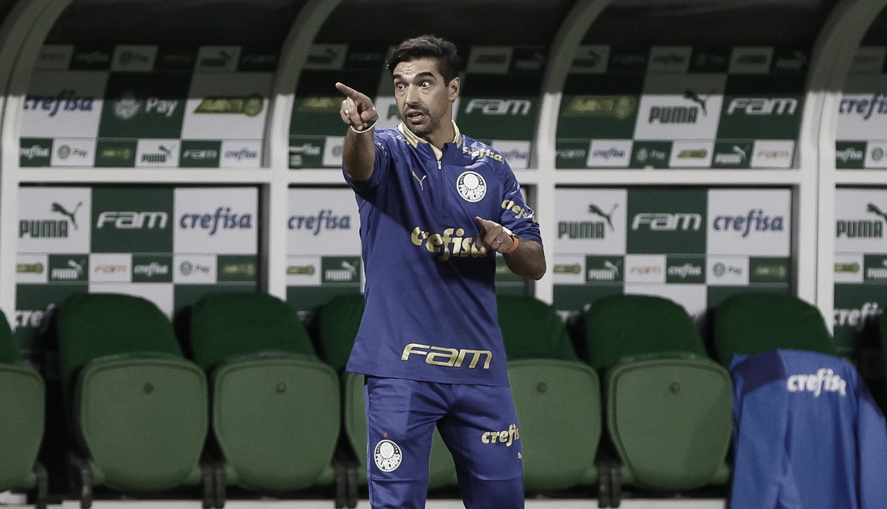 Abel comemora classificação e projeta final contra o Peixe: "Santos tem a ambição de ganhar"