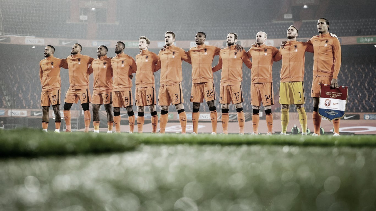 Sob a batuta de van Gaal, Holanda retorna à Copa do Mundo forte e renovada
