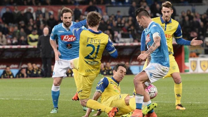 Risultato partita Napoli - Chievo in Serie A 2016/17 - Raddoppia Hamsik! (2-0)