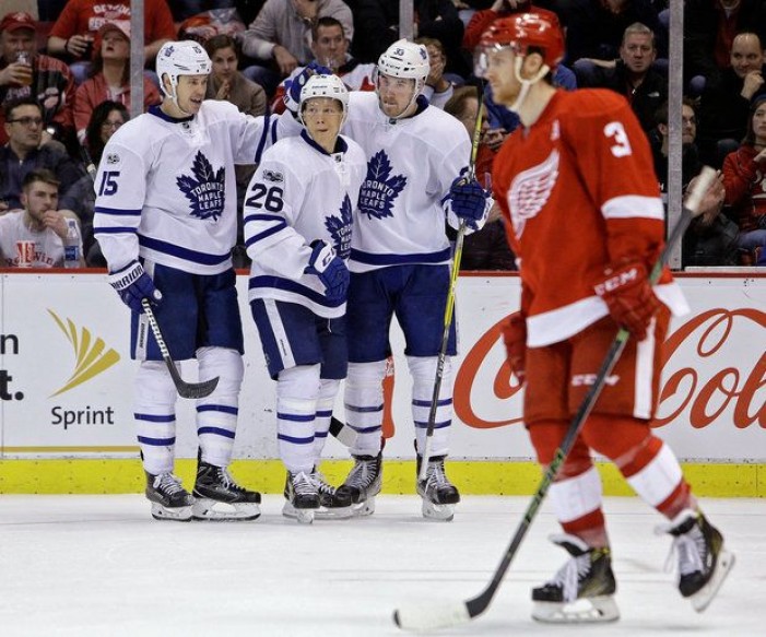 Toronto Maple Leafs sweep Red Wings, capture second place in Atlantic Conference