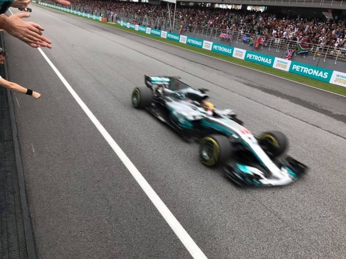 F1, Mercedes - Hamilton: "Ho gestito perchè puntavo a prendere punti"