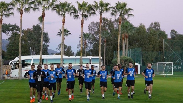 Huddersfield Town confirm squad for trip to Marbella over international break