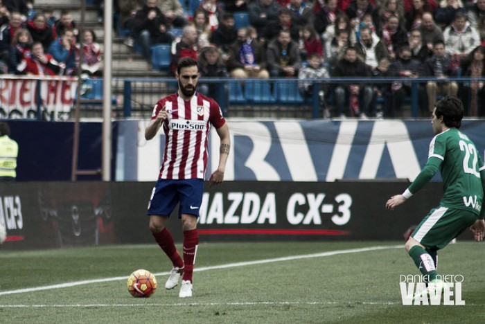 Torres sai do banco, faz seu 100º gol e ajuda Atlético de Madrid a bater Eibar de virada