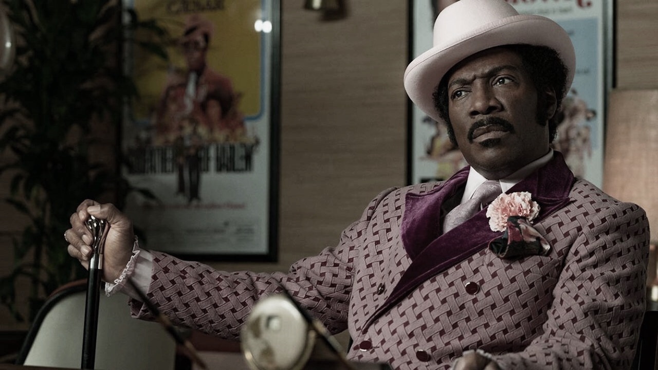 Crítica de Mi nombre es Dolemite: Eddie Murphy vuelve con la energía de antes