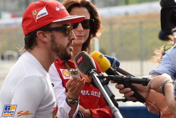 Fernando Alonso: "Mi ficha se moverá cuando yo diga"