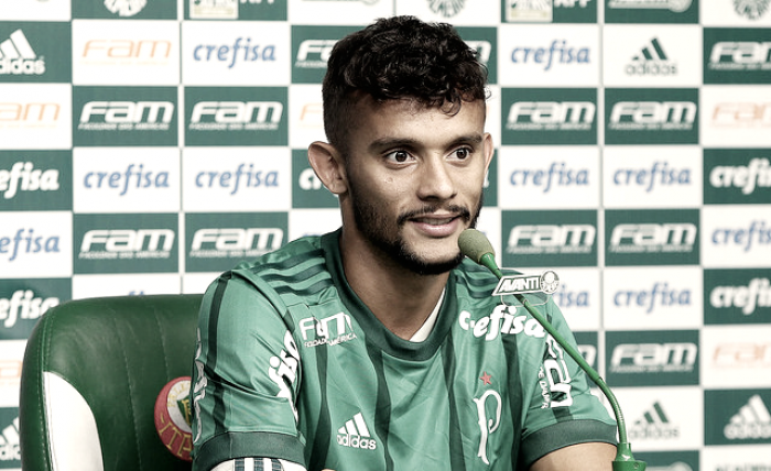 Scarpa é apresentado no Palmeiras e nega má-fé em saída do Flu: "Não queria sair assim"