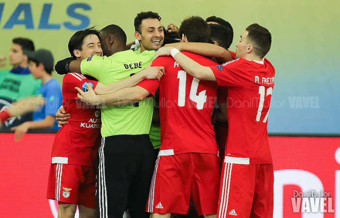 SL Benfica se desquita en los penaltis