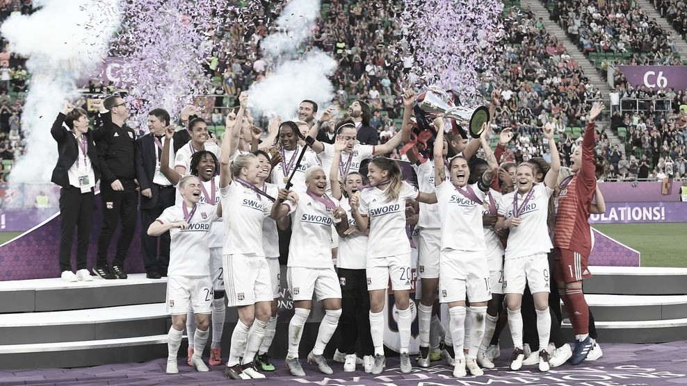 Lyon é campeão da Champions Feminina após golear Barcelona com show de Ada