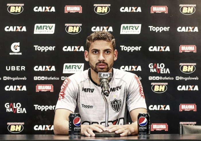 Gabriel avalia desempenho do Atlético-MG e acredita em evolução nos próximos jogos