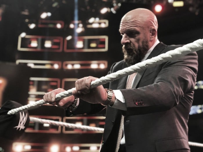 Triple H a cargo de 205 Live