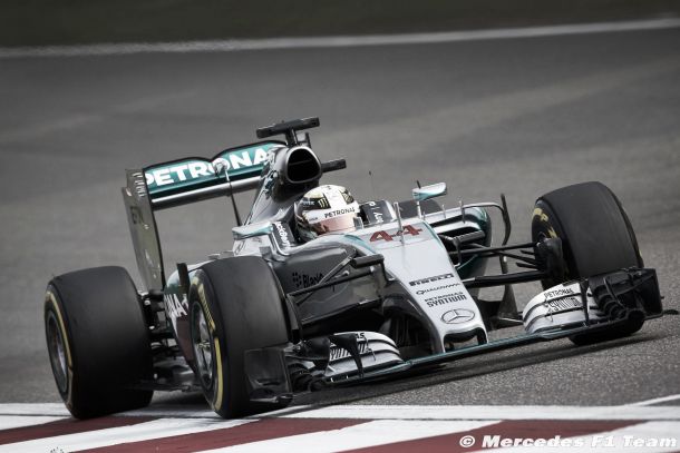 Lewis Hamilton no quiere dar opción a lucha antes de la batalla