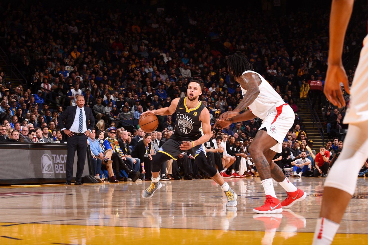 NBA - Curry da favola, Golden State torna a vincere contro i Clippers