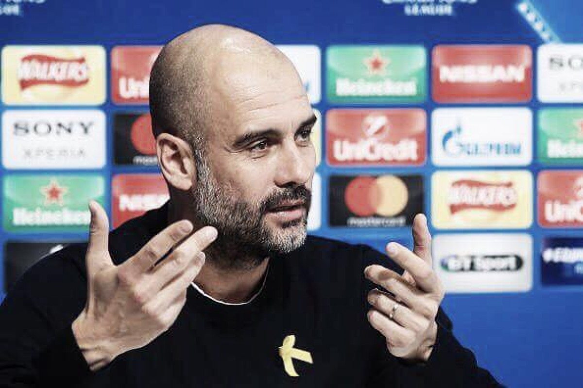 Guardiola é multado em £ 20 milhões pela FA por utilização de fita em protesto político Guardiola é multado em £ 20 milhões pela FA por utilização de fita em protesto político