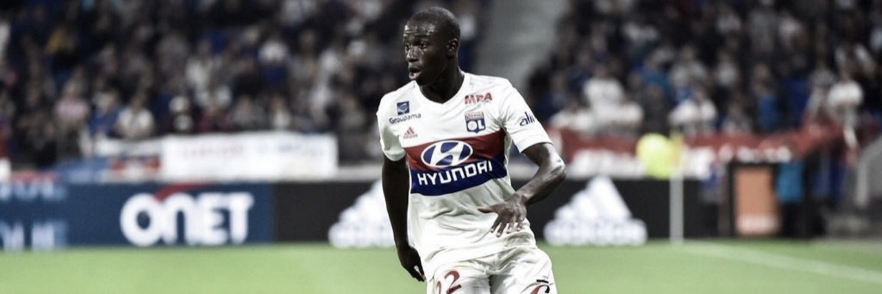 Real Madrid oficializa contratação do francês Mendy, ex-Lyon Real Madrid oficializa contratação do francês Mendy, ex-Lyon