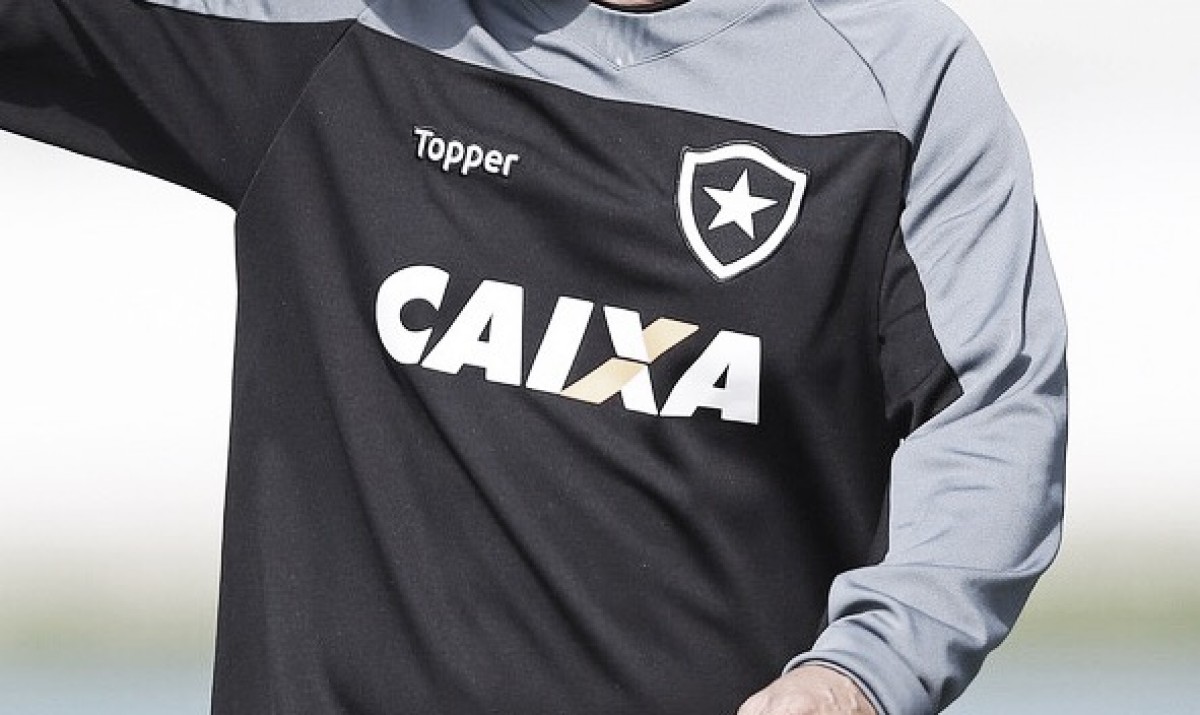 Botafogo pode assinar com a Caixa após obter última CND Botafogo pode assinar com a Caixa após obter última CND