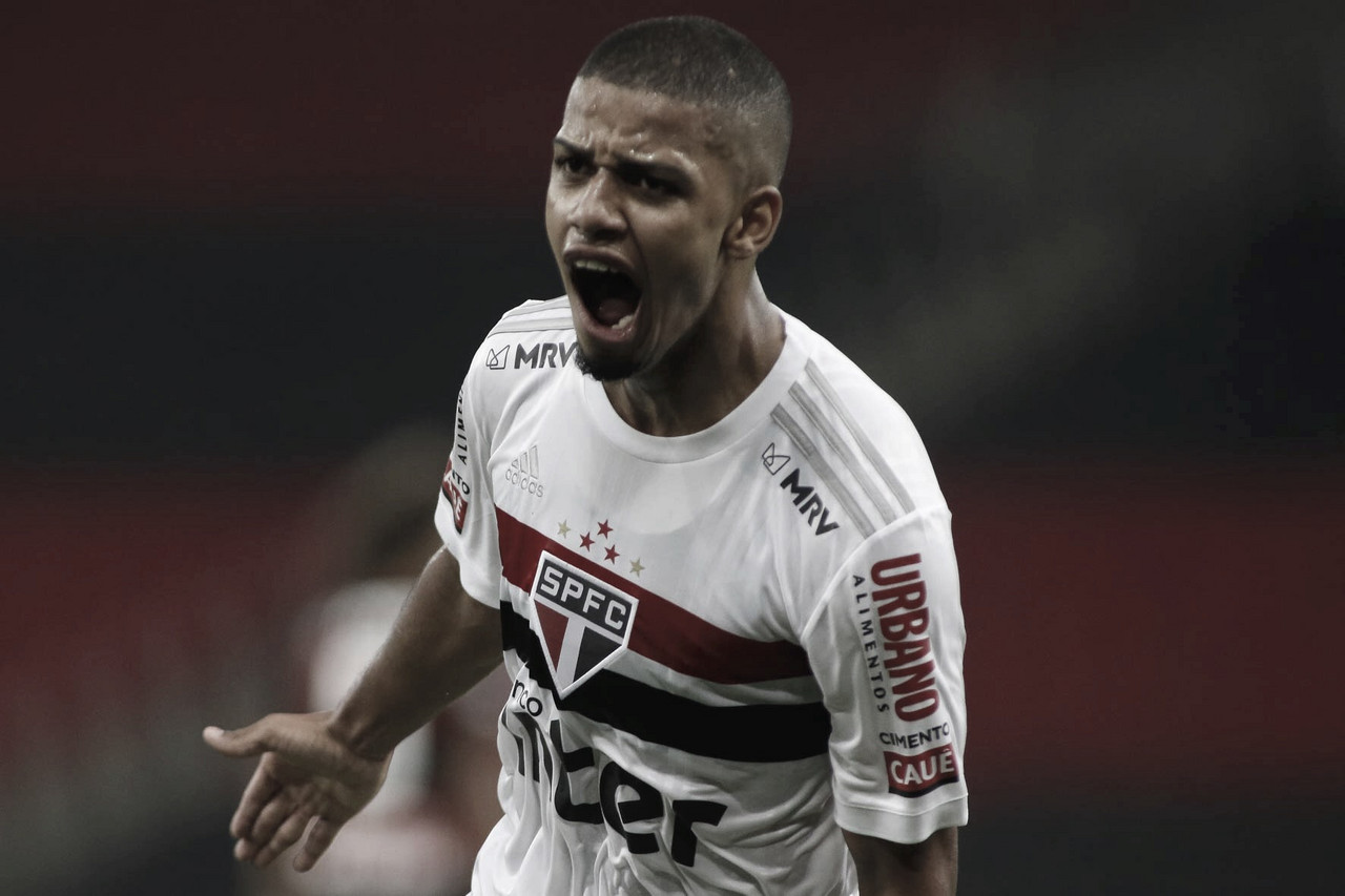 Autor de dois gols diante do Flamengo, Brenner mantém cautela: "Nada ganho ainda"