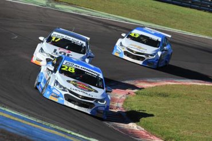 Carlos Souza vence segunda corrida em Cascavel pela Copa Petrobras de Marcas