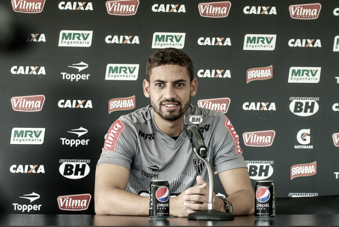 Zagueiro Gabriel destaca importância de clássico diante do Cruzeiro na Primeira Liga