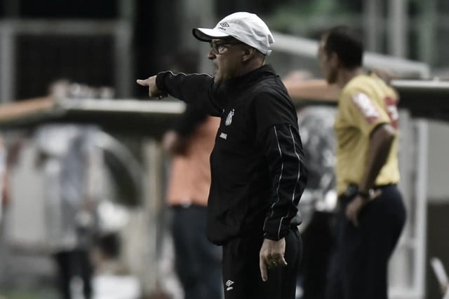 Jorge Desio, auxiliar de Sampaoli, valoriza empate do Santos: "Não é um resultado para lamentar"