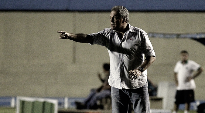 Após derrota, Abel Braga promete troco no Maracanã: "Quarta-feira vai ser muito pior"