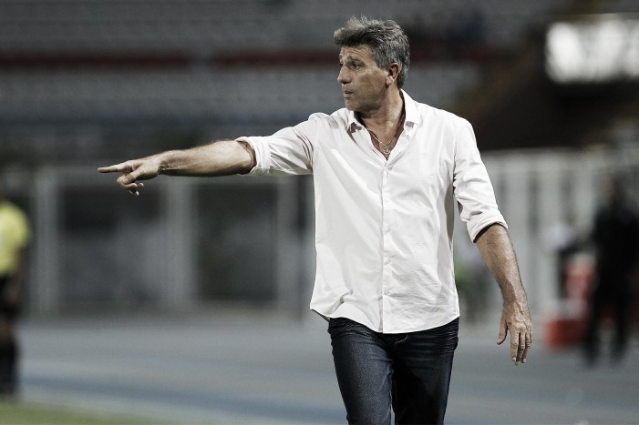 Renato elogia Grêmio em vitória sobre Zamora: "Conseguimos suportar bem o adversário"