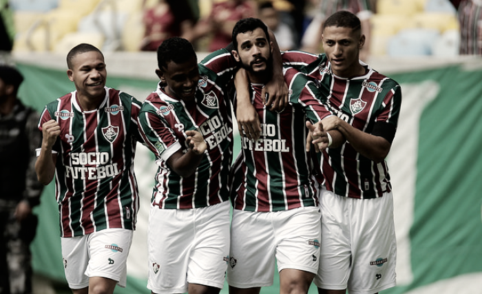 Fluminense joga bem, encerra série negativa e vence Santos na estreia do Brasileirão