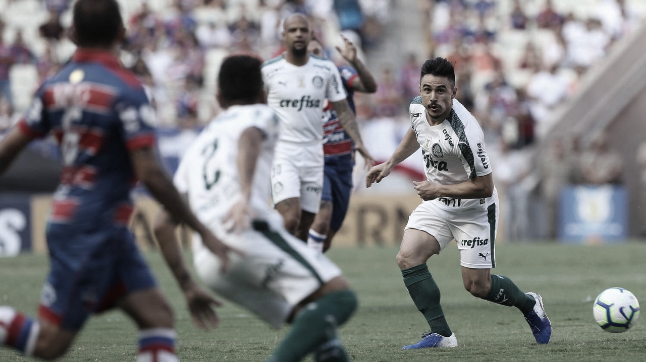 Em jogo de poucas chances, Palmeiras derrota Fortaleza e se mantém perto do líder Em jogo de poucas chances, Palmeiras derrota Fortaleza e se mantém perto do líder
