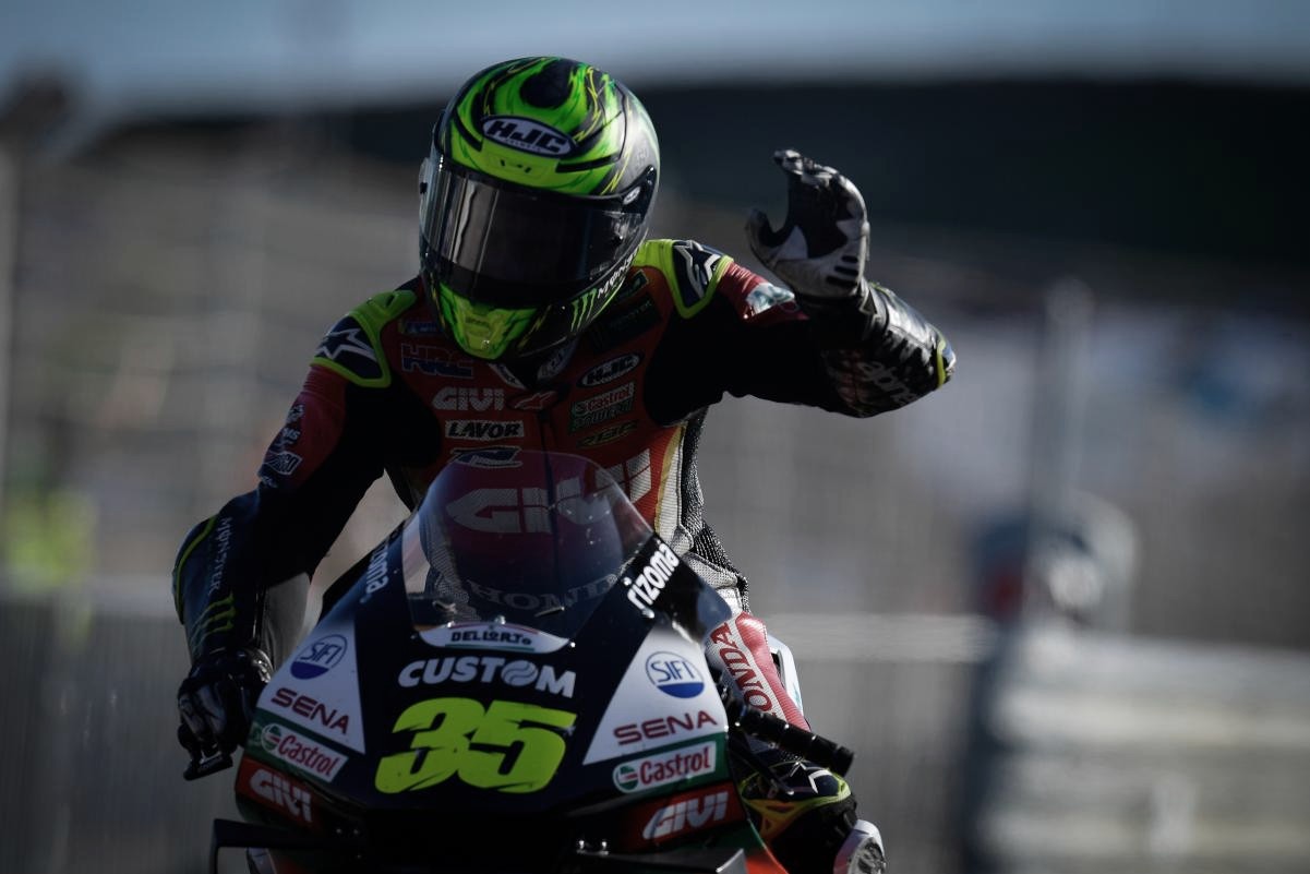 Cal Crutchlow: "Nadie puede replicar lo que hace Marc Márquez" Cal Crutchlow: "Nadie puede replicar lo que hace Marc Márquez"