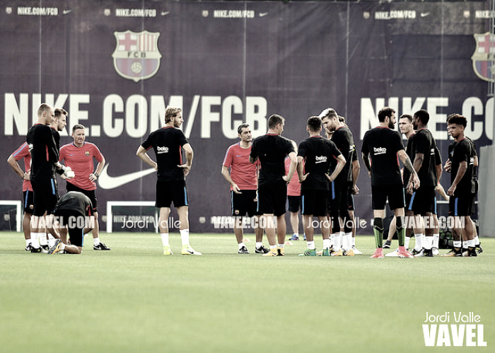El equipo entrena sin los internacionales El equipo entrena sin los internacionales