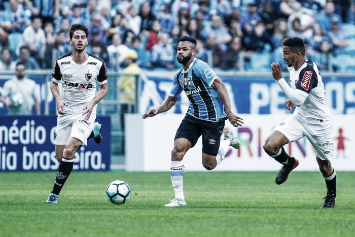 Atlético-MG enfrenta Grêmio em busca de vaga na Libertadores