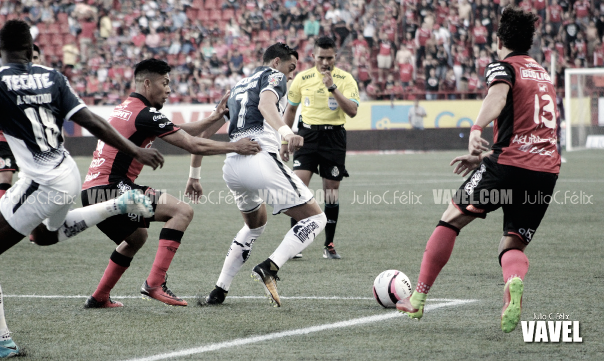Rayados, con dominio ante los fronterizos Rayados, con dominio ante los fronterizos