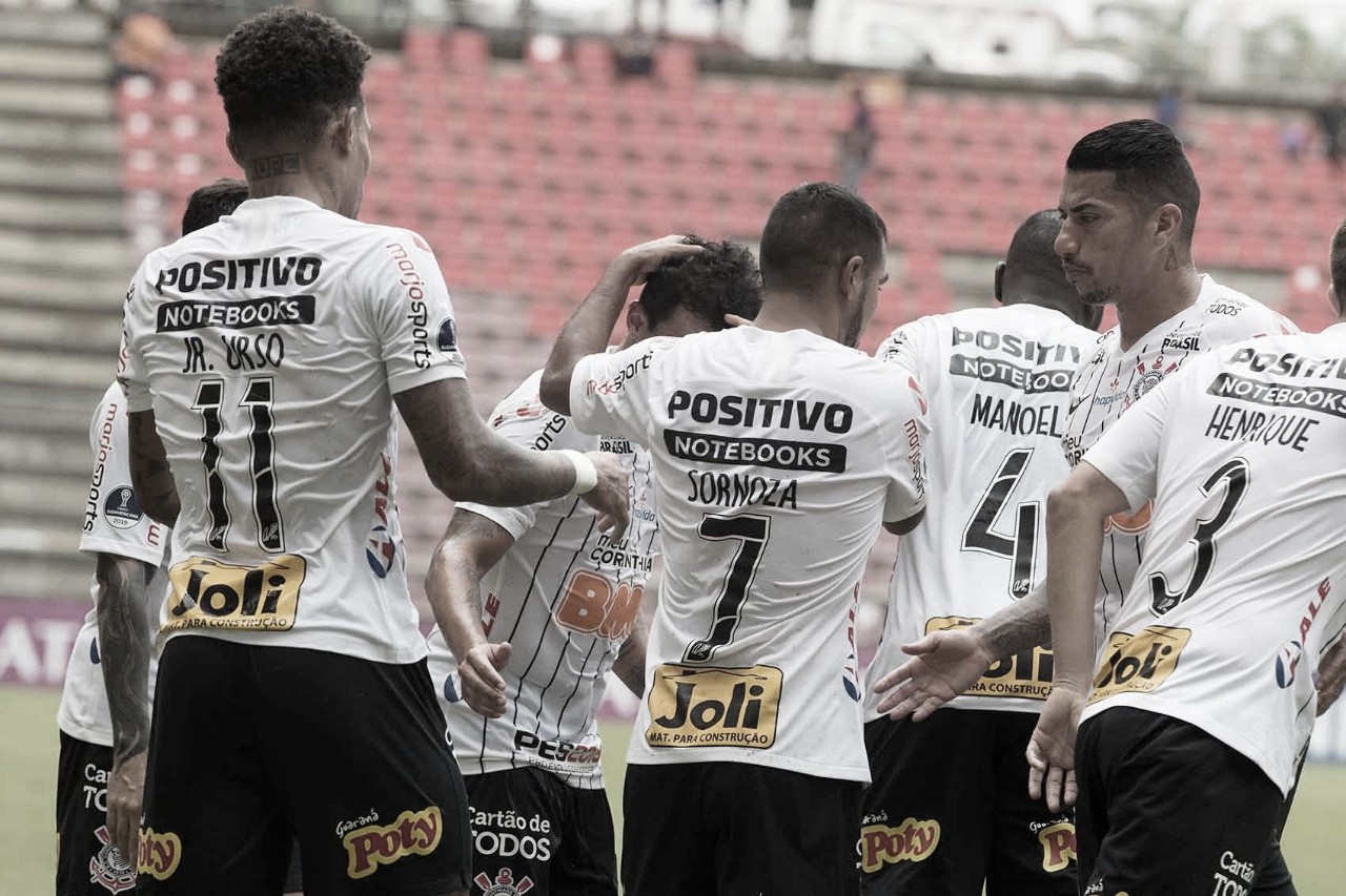 Corinthians derrota Deportivo Lara fora de casa e avança às oitavas de final da Copa Sul-America Corinthians derrota Deportivo Lara fora de casa e avança às oitavas de final da Copa Sul-America