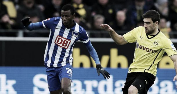 El Borussia Dortmund se refuerza con Adrián Ramos