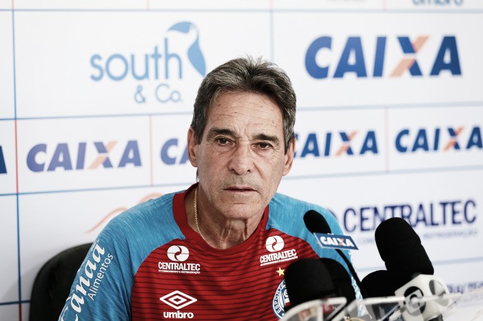 Carpegiani pede para elenco do Bahia controlar ansiedade: "Entrega será fundamental"