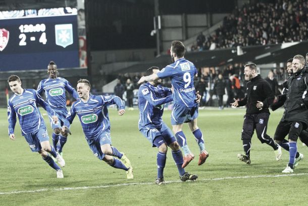 Auxerre bate Brest nos pênaltis e se classifica na Coupe de France