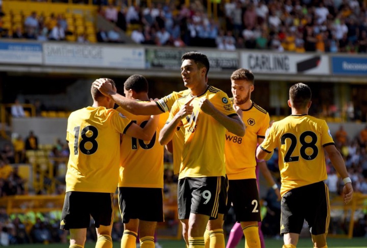 "Wolves" com 5 portugueses vence Villareal (2-1) "Wolves" com 5 portugueses vence Villareal (2-1)
