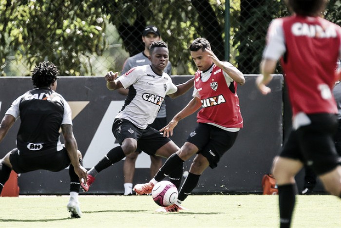 Com treino tático, Oswaldo encerra preparação do Atlético-MG para a estreia no Mineiro
