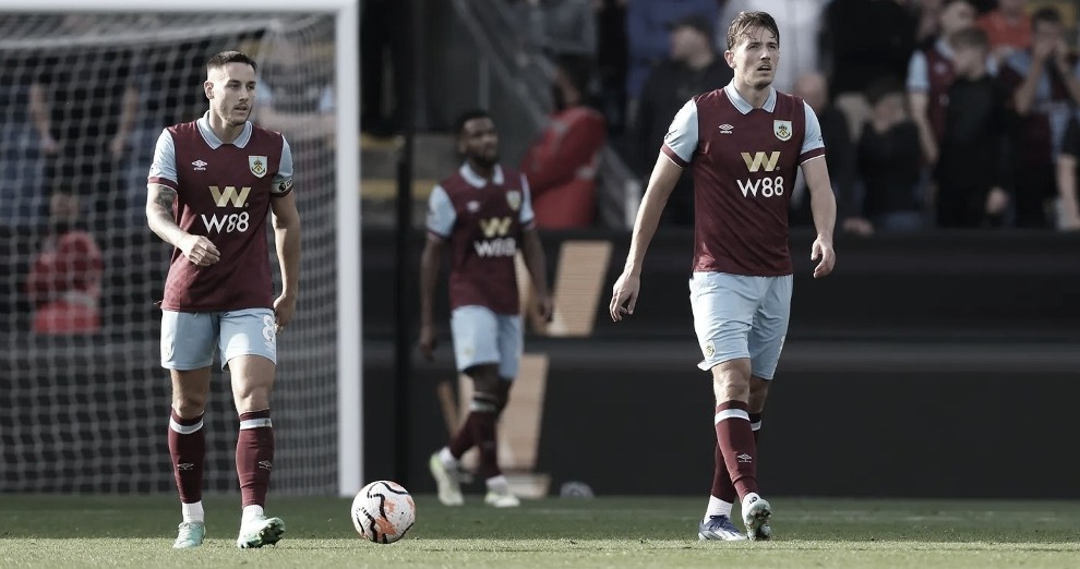 Gols e melhores momentos Burnley x Crystal Palace pela Premier League (0-2)