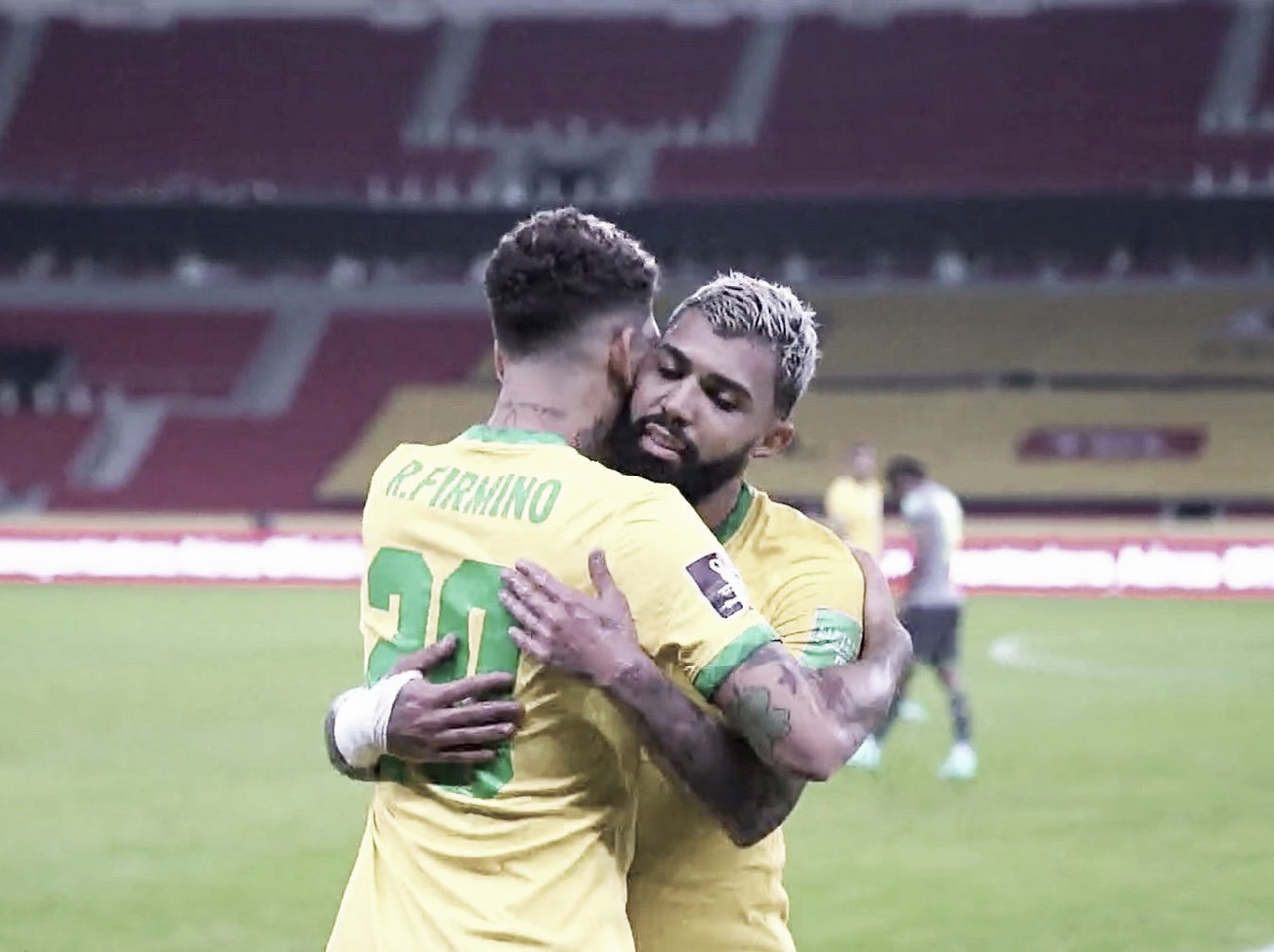 Em dia polêmico, Tite esboça alterações no time titular da seleção brasileira Em dia polêmico, Tite esboça alterações no time titular da seleção brasileira