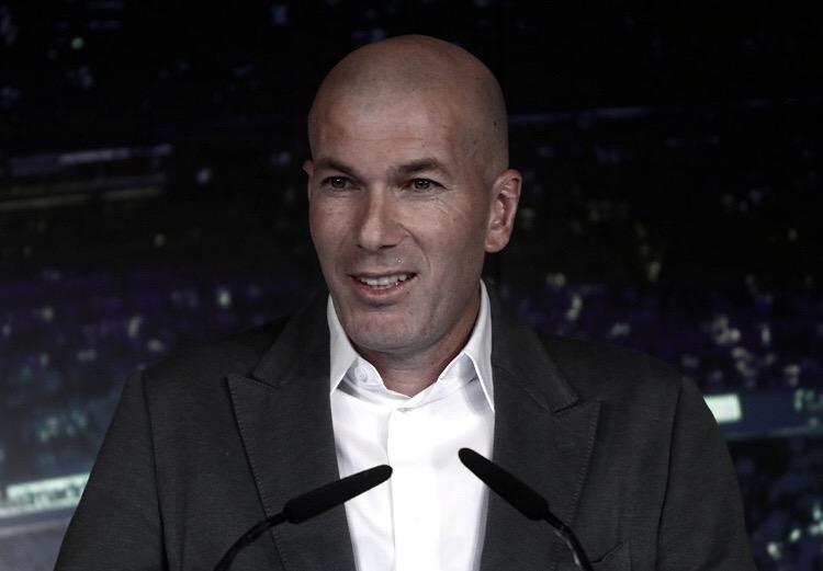 Zidane diz estar em casa no Real Madrid e quer "colocar o clube onde precisa estar" Zidane diz estar em casa no Real Madrid e quer "colocar o clube onde precisa estar"