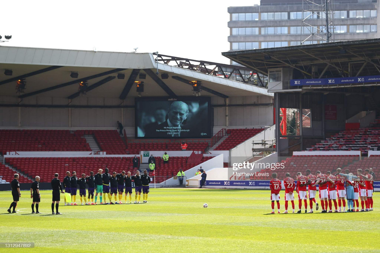 Nottingham Forest 0-2 Huddersfield Town: Free-flowing Terriers punish lacklustre Reds