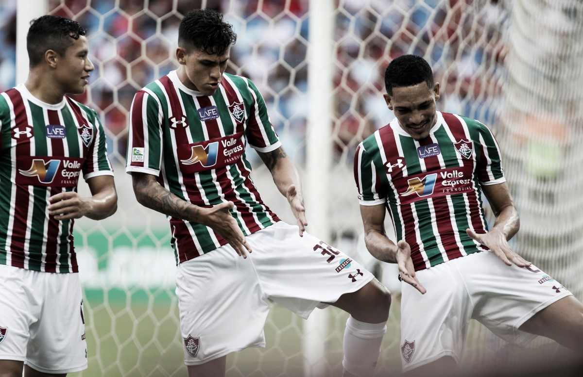 Passeio em Cuiabá: Marcos Júnior brilha e Fluminense goleia Flamengo pela Taça Rio