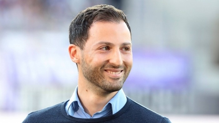 Domenico Tedesco in at Schalke as axe falls on Weinzierl