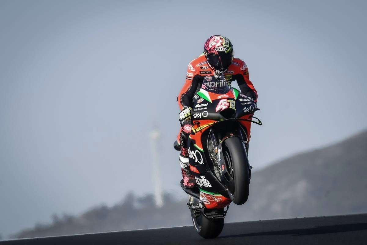 Aleix Espargaró, enfadado con Aprilia tras esta temporada Aleix Espargaró, enfadado con Aprilia tras esta temporada