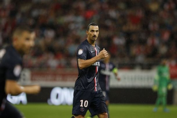 Ibrahimovic comanda la goleada parisina al Saint-Étienne