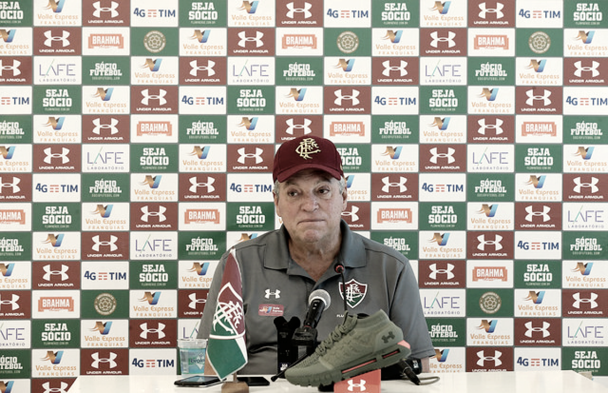 Abel veta treino em Laranjeiras por conta de momento político do clube: "Melhor ficar afastado" Abel veta treino em Laranjeiras por conta de momento político do clube: "Melhor ficar afastado"