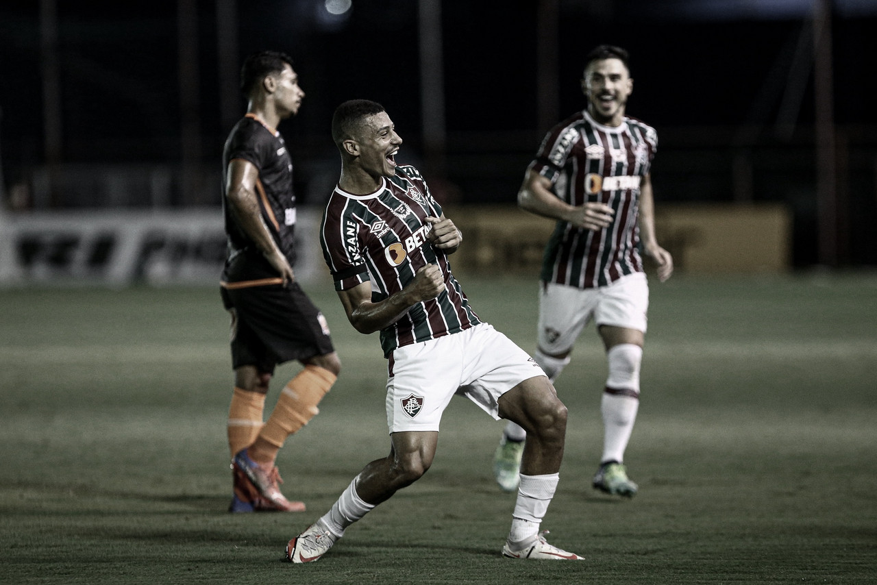 Fluminense bate Nova Iguaçu e mantém liderança do Carioca